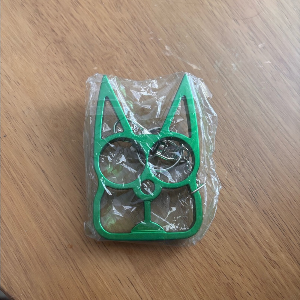 Self Defense Cat-Shaped Keychain